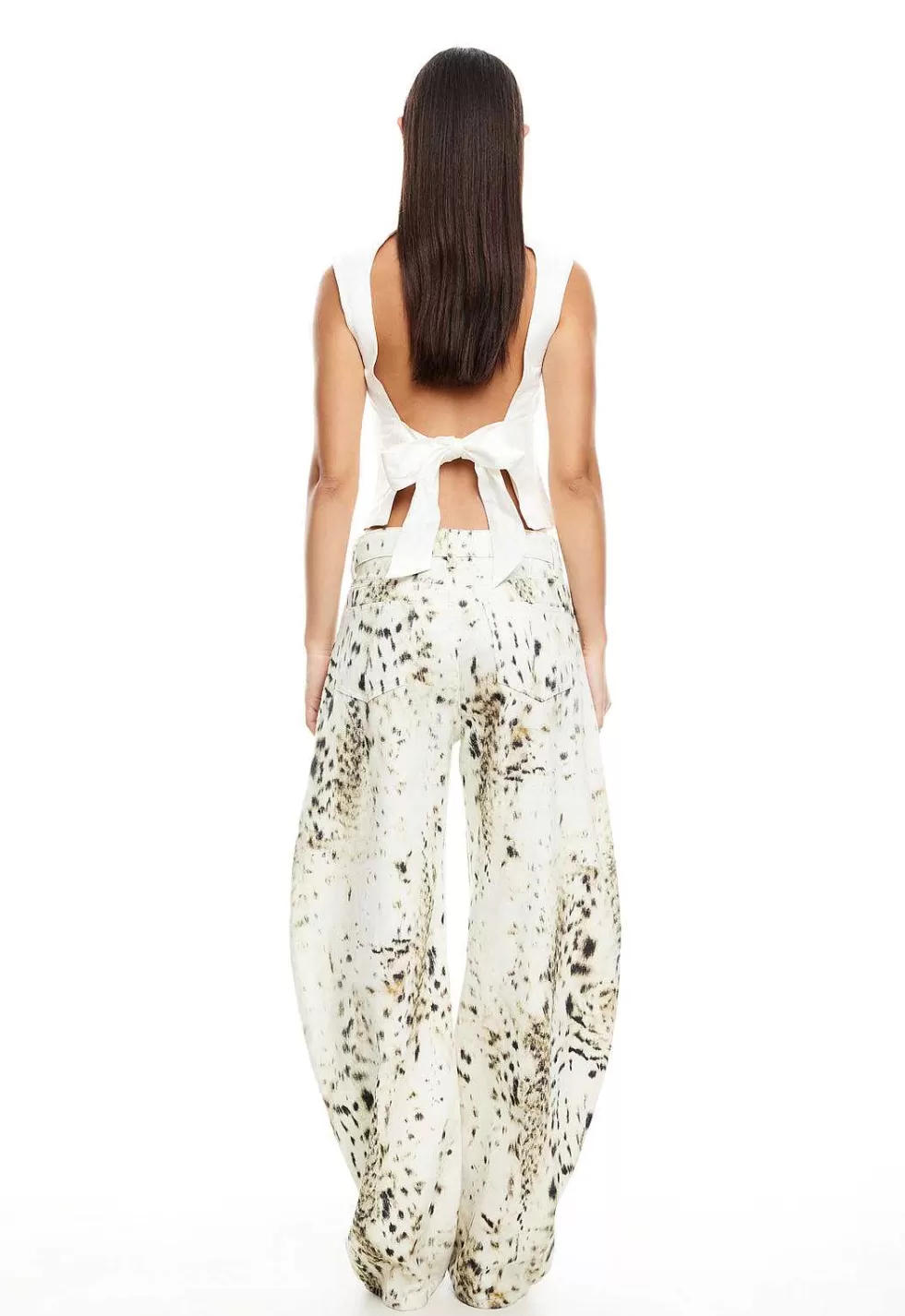 Pantalones Vaqueros León Dorado con Diseño Herradura - Estilo Moderno y Exclusivo