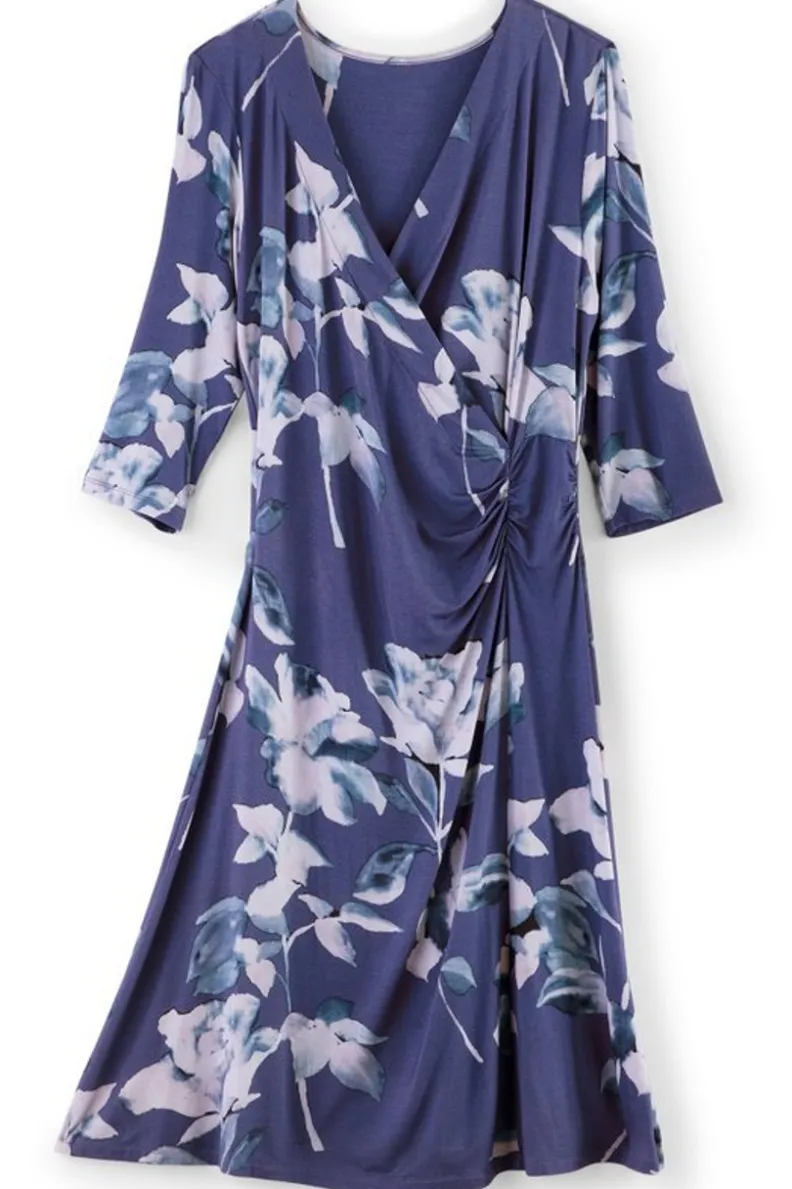 Vestido Hyannis de Soft Surroundings - Elegancia Casual en Tejidos Suaves

Vestido Casual Hyannis por Soft Surroundings - Diseño Cómodo con Detalles en Vuelo

Hyannis: Vestido Ligero de Soft Surroundings para Ocasiones Informales

Vestido Diario Hyannis - Soft Surroundings con Corte Fluyente y Tejido Premium

Hyannis by Soft Surroundings - Vestido Transicional en Algodón Orgánico para Mujer