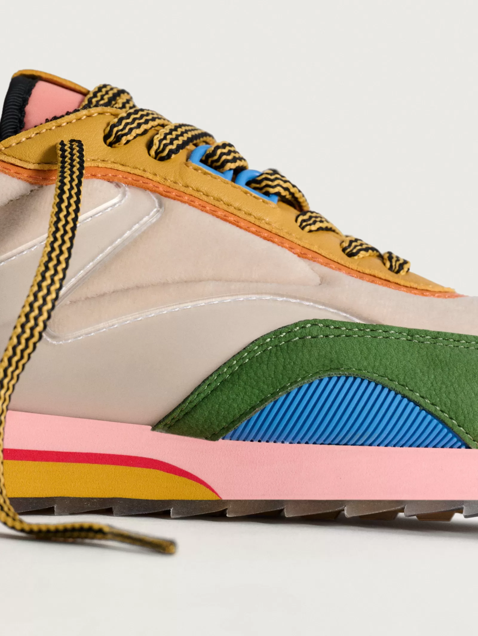 HOFF IRIS - Zapatillas Deportivas Ligeras para Mujer | Estilo Urbano con Diseño Moderno | Calzado Casual de Temporada