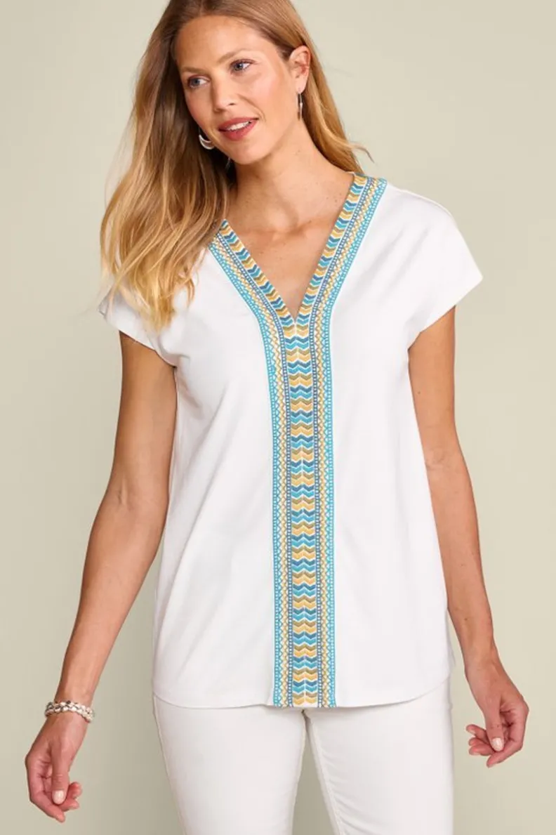 Camiseta Izabel Bordada en Blanco - Diseño Elegante de Soft Surroundings