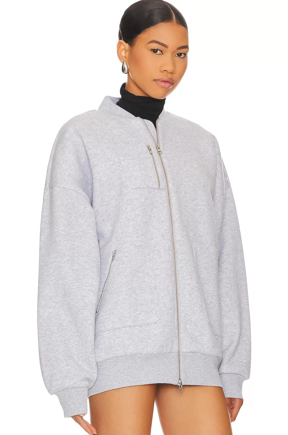 Cazadora Jaida estilo bomber - Diseño urbano de Lovers + Friends para looks versátiles