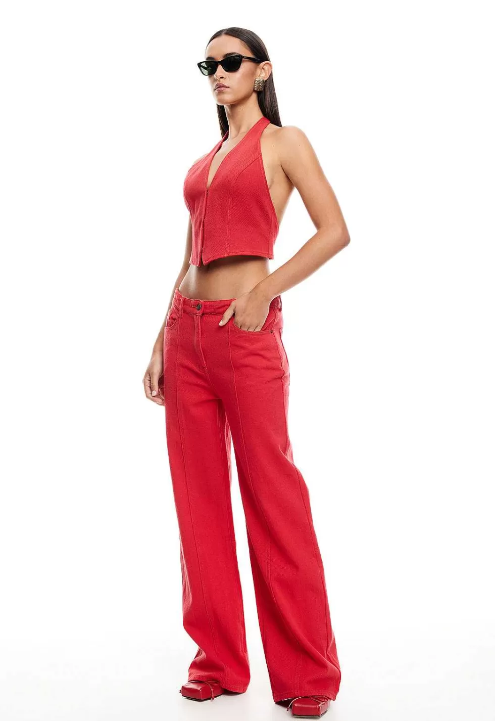 ¡Descubre la Elegancia! Lioness Je Suis Top Halter - Oferta Exclusiva de Verano