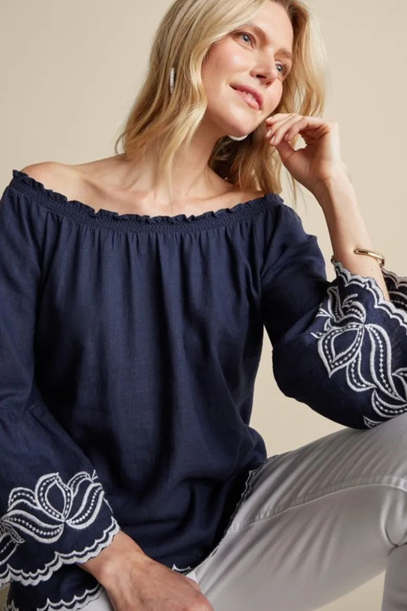 Blusa Ligera Josey en Azul Naval - Confort y Estilo de Tops Soft Surroundings