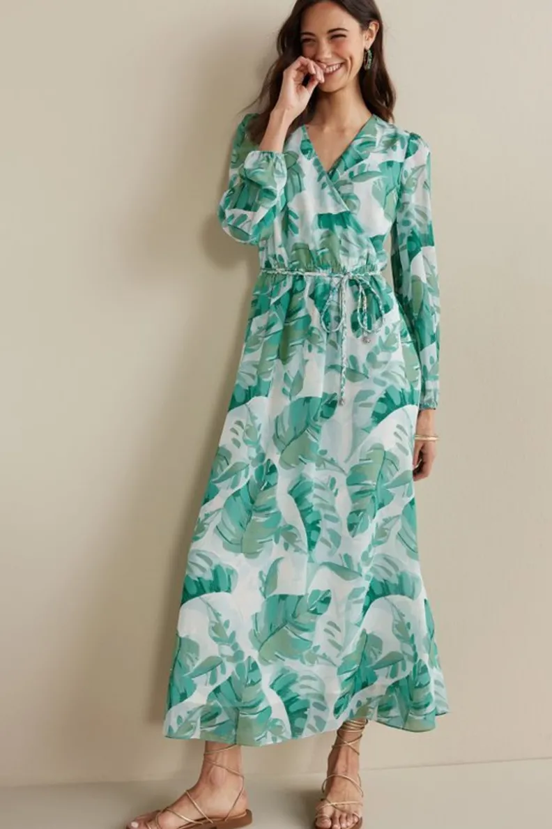 Vestido largo Kaia de Soft Surroundings - Verde esmeralda con estampado tropical de palmeras