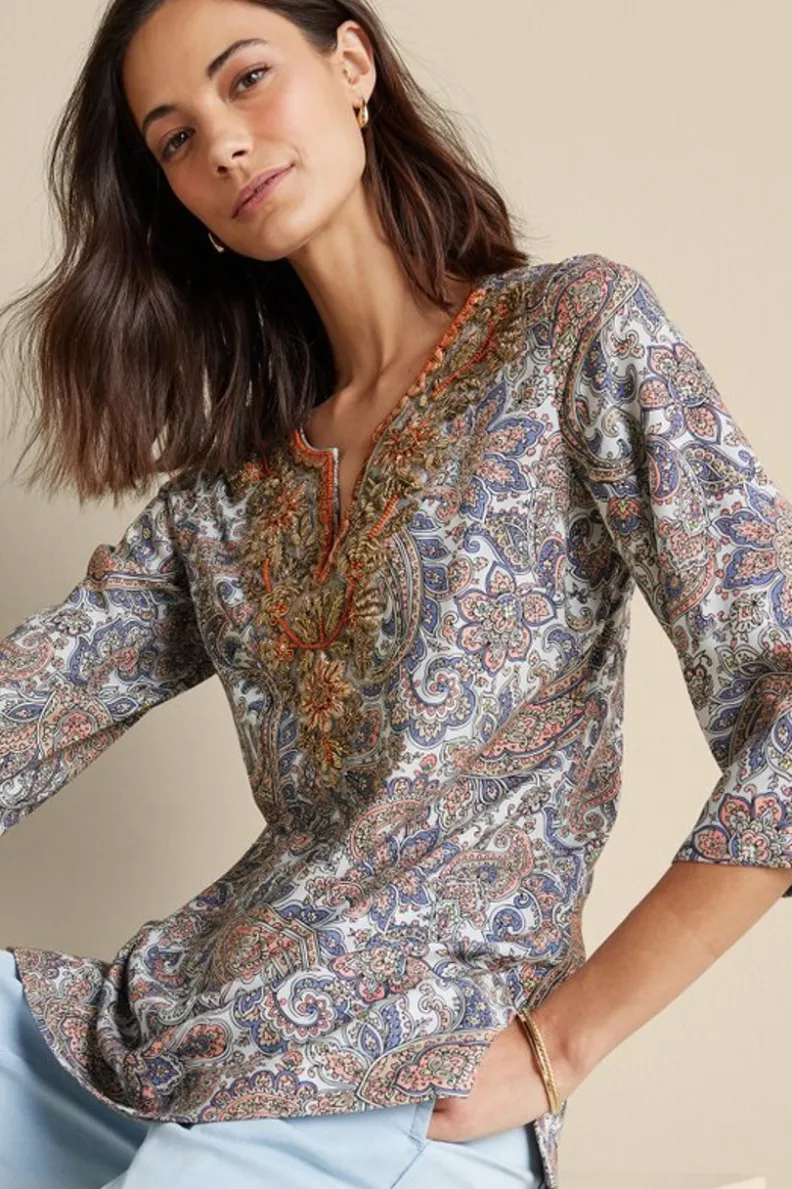 Túnicas Primaverales con Detalles Bordados Kaimana - Conjunto Elegante de Tops y Leggings | Soft Surroundings