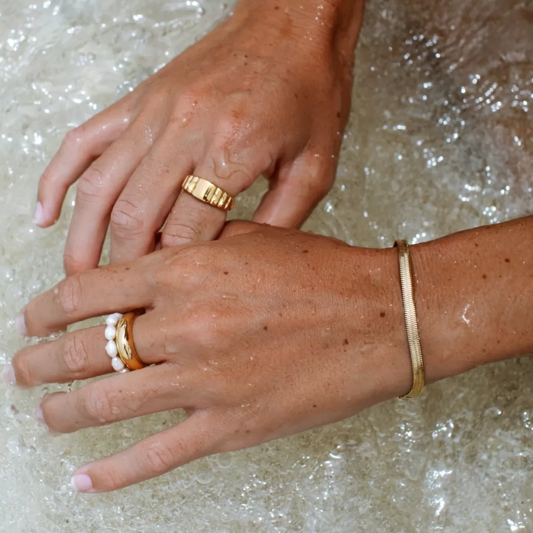 Pulsera Hawaiana con Diseño Espiga de Kauai - Joyería Atolea Colección Especial

（：：1. 
