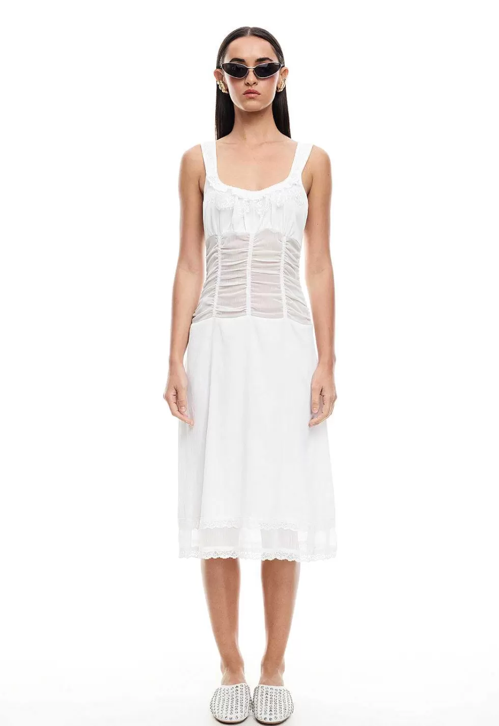 Vestido midi Lioness Kendall - Elegancia atemporal con ajuste de cintura perfecto (Colección Primavera-Verano)