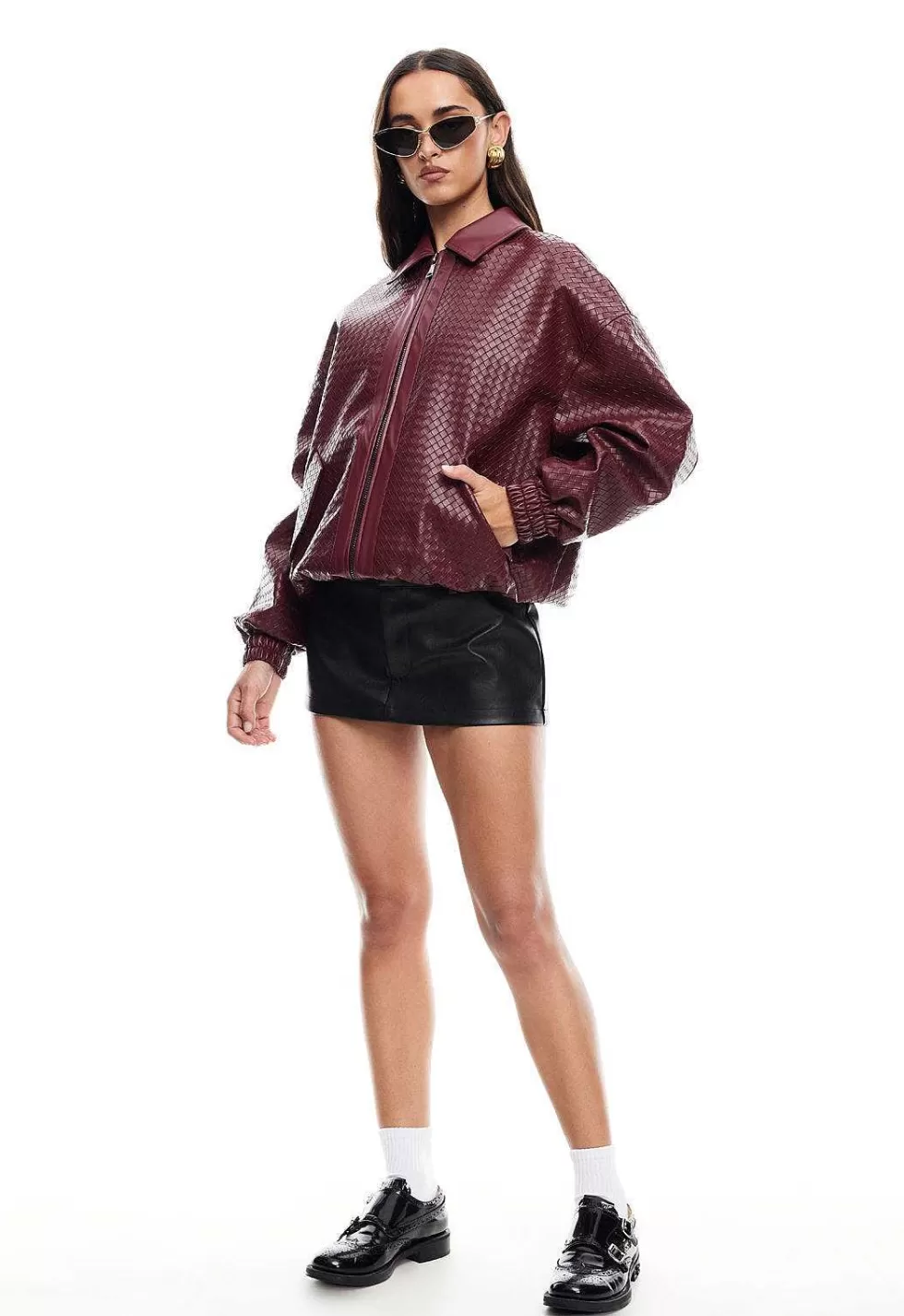 ¡Últimas unidades! Chaqueta bomber estilo Leona Kenny con oferta especial - Elegancia urbana y descuento exclusivo