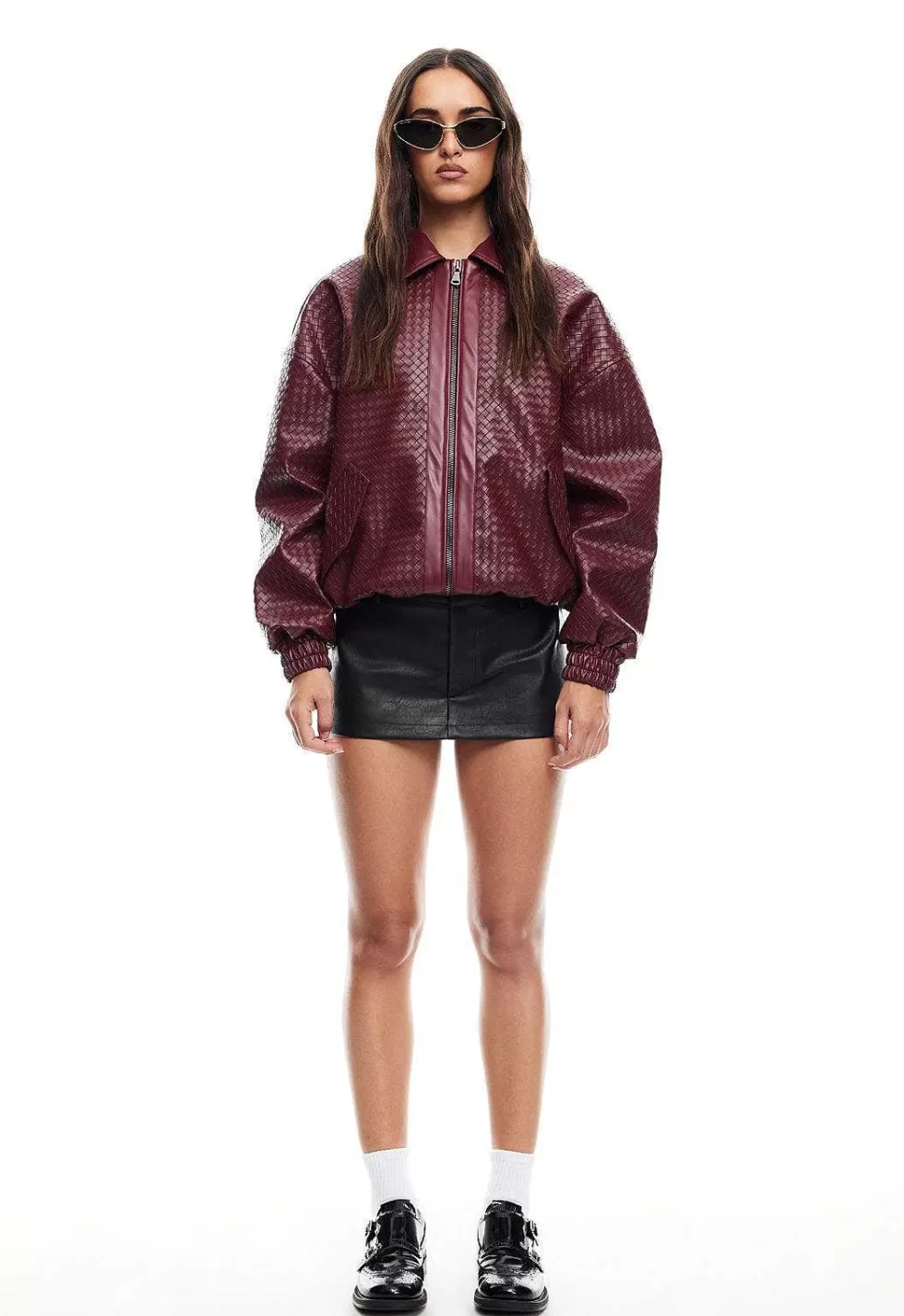¡Últimas unidades! Chaqueta bomber estilo Leona Kenny con oferta especial - Elegancia urbana y descuento exclusivo