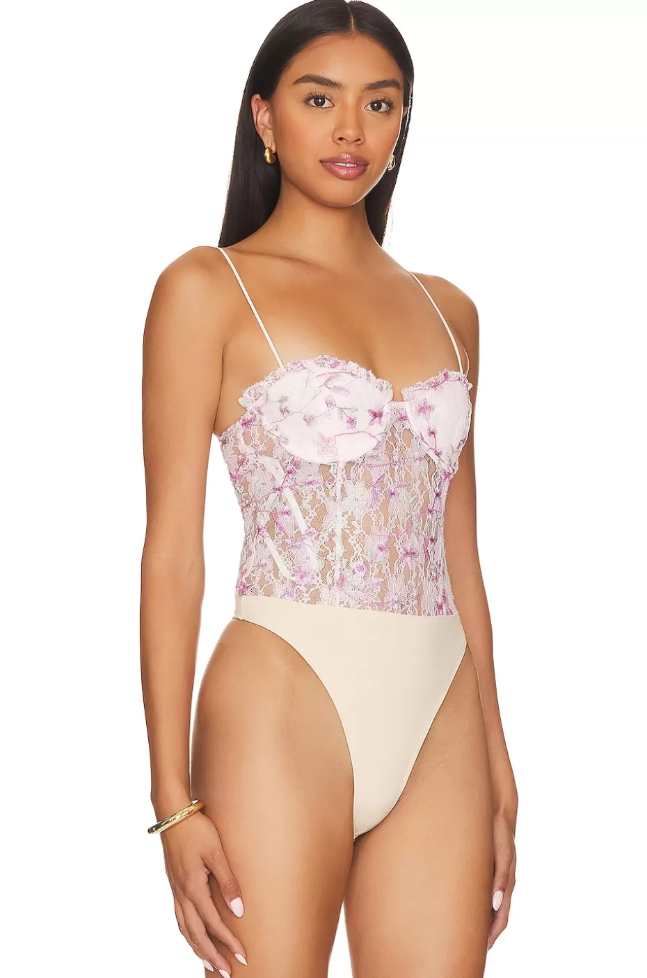 Lovers & Friends - Mono Kenzie Elegante | Body de Encaje con Ajuste Perfecto | Diseño Único para Looks Sensacionales