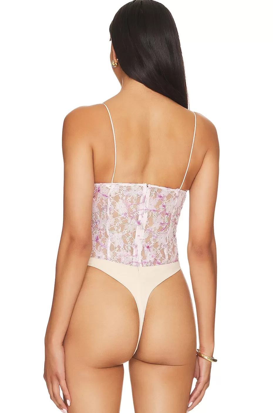Lovers & Friends - Mono Kenzie Elegante | Body de Encaje con Ajuste Perfecto | Diseño Único para Looks Sensacionales