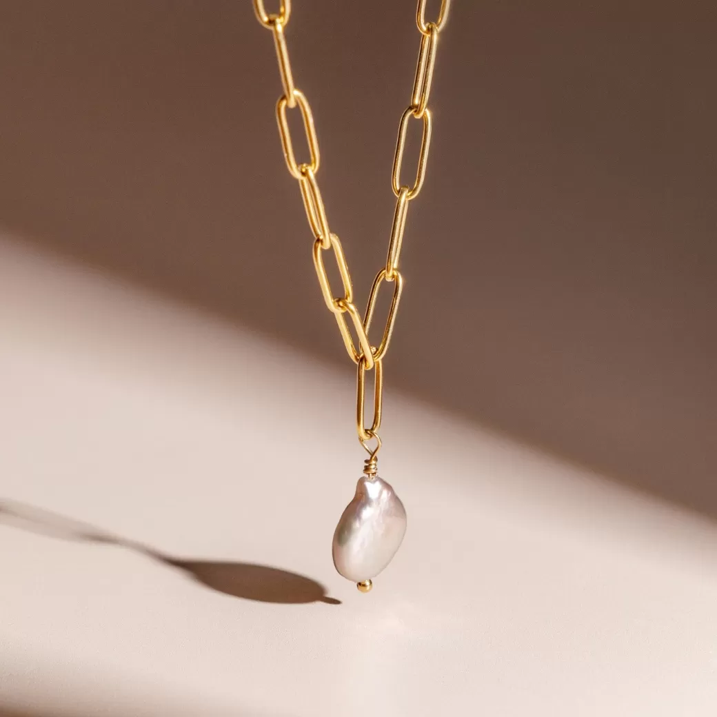 Collar Elegante de Perlas Keshi - Diseño Artesanal con Toque de Lujo | Tienda de Joyería Atolea