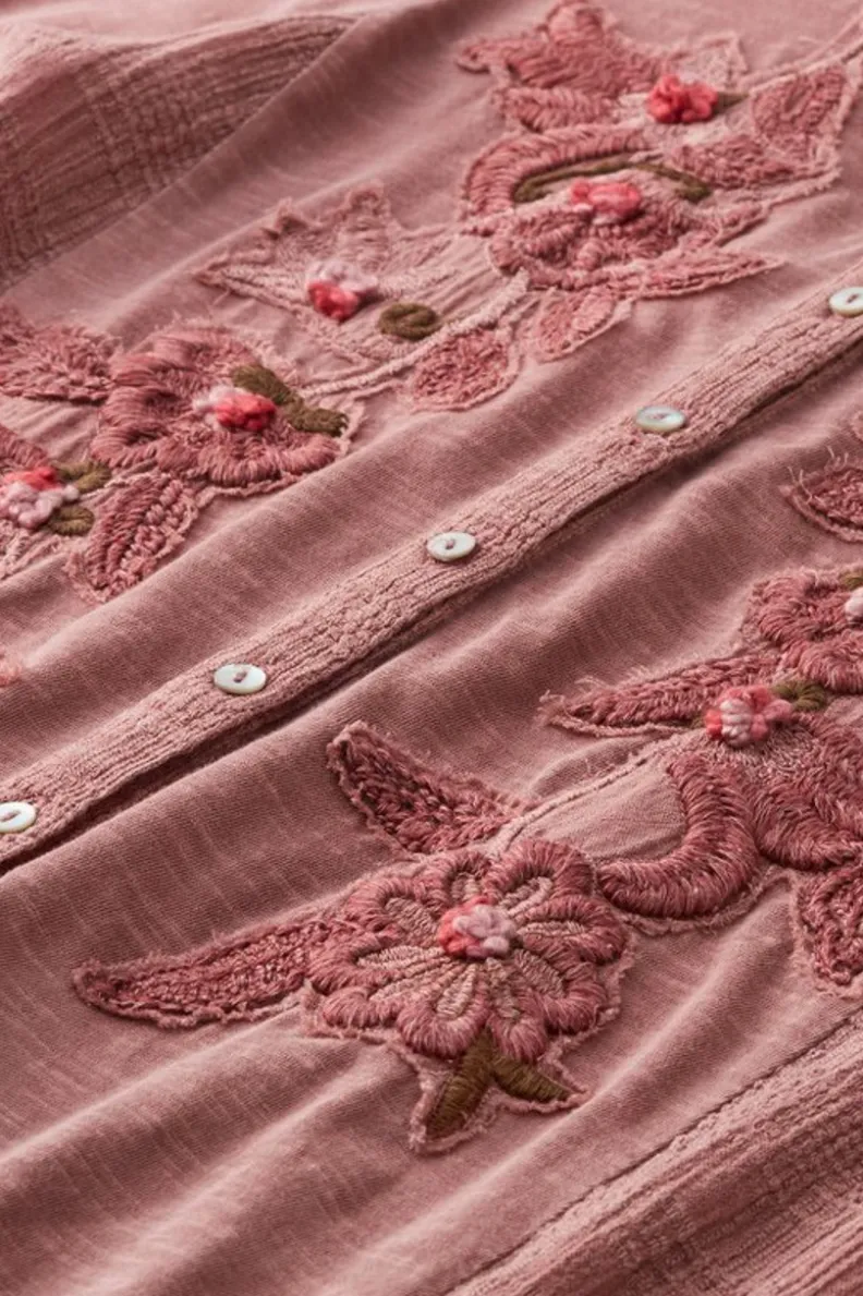 Blusa L'Encanto de Soft Surroundings en Rosa Melocotón - Conjunto Elegante de Túnicas y Mallas con Detalles Florales