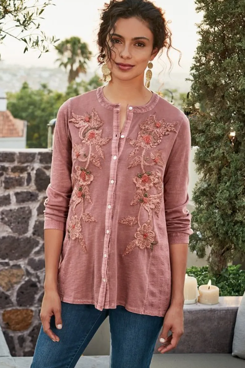Blusa L'Encanto de Soft Surroundings en Rosa Melocotón - Conjunto Elegante de Túnicas y Mallas con Detalles Florales