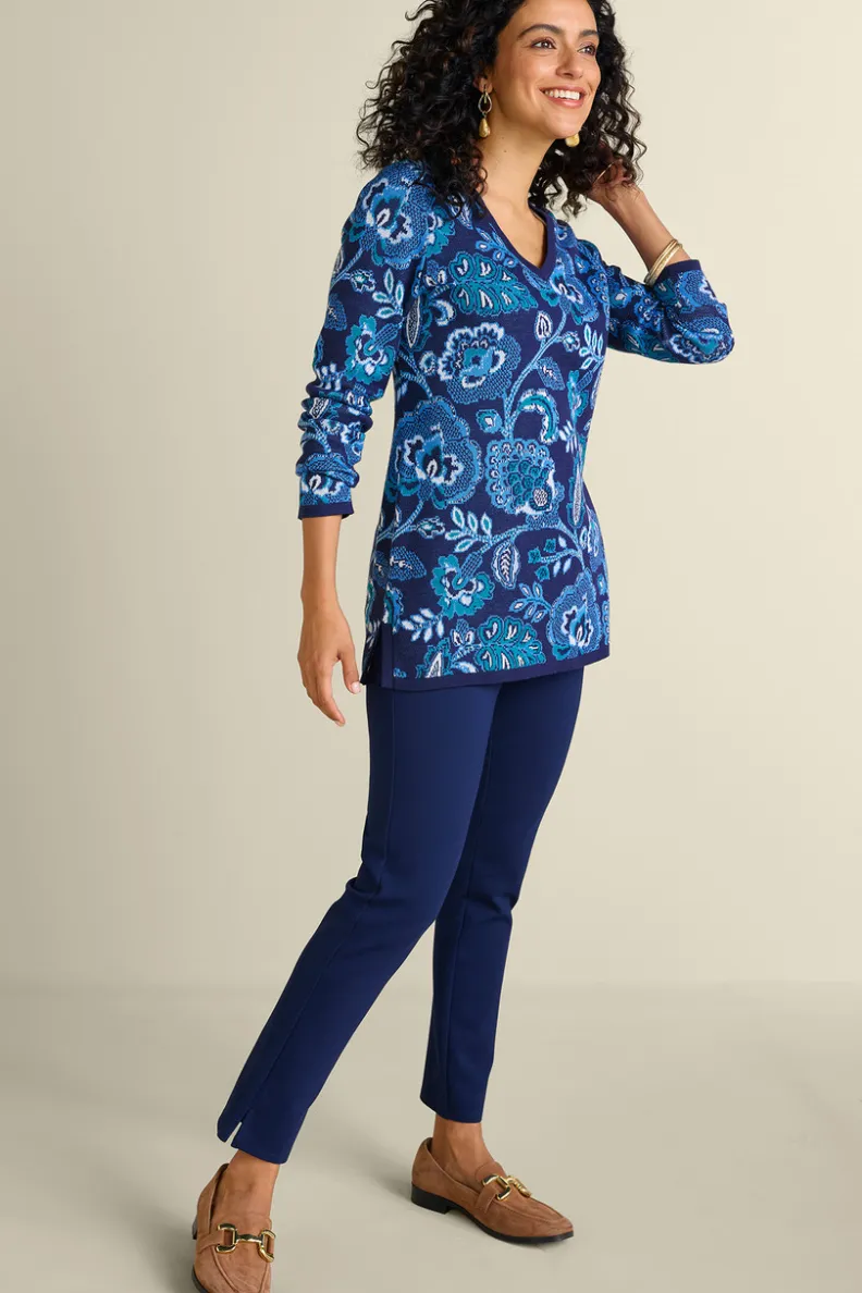 Jerséis Otoñales Leonor - Diseño Jacquard en Azul Jardín | Abrigo Versátil de Punto Suave