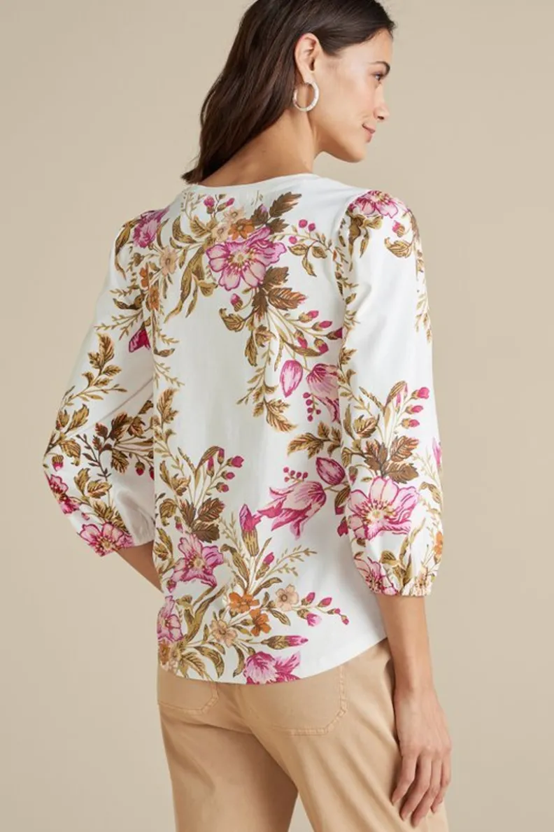 Blusa Lesley con Peonías Artísticas - Diseño Suave y Flores Pintadas a Mano