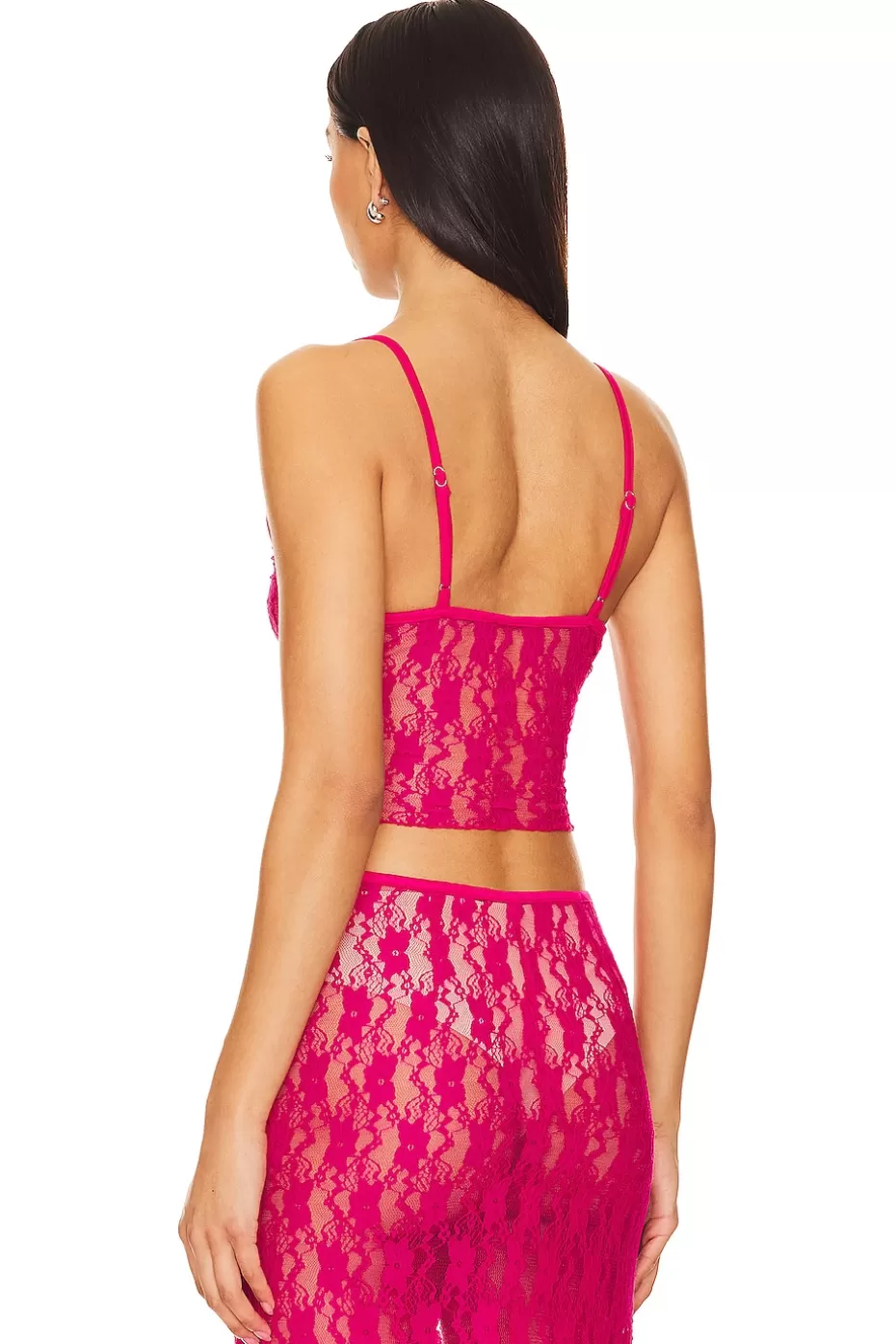 Camiseta Lia de Lovers & Friends - Top Transparente Estilo Verano con Diseño Fresco