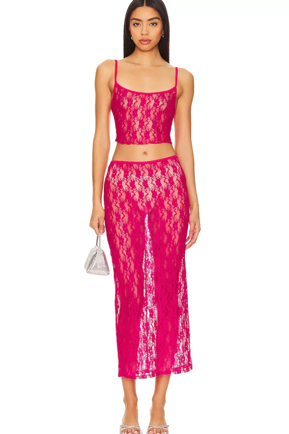 Camiseta Lia de Lovers & Friends - Top Transparente Estilo Verano con Diseño Fresco