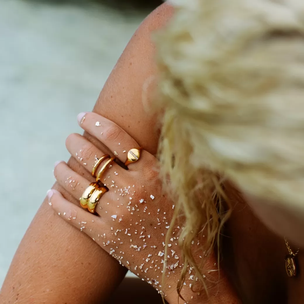 Anillo Sello Luna en Plata - Diseño Elegante y Artesanal | Colección Exclusiva Atolea Joyería