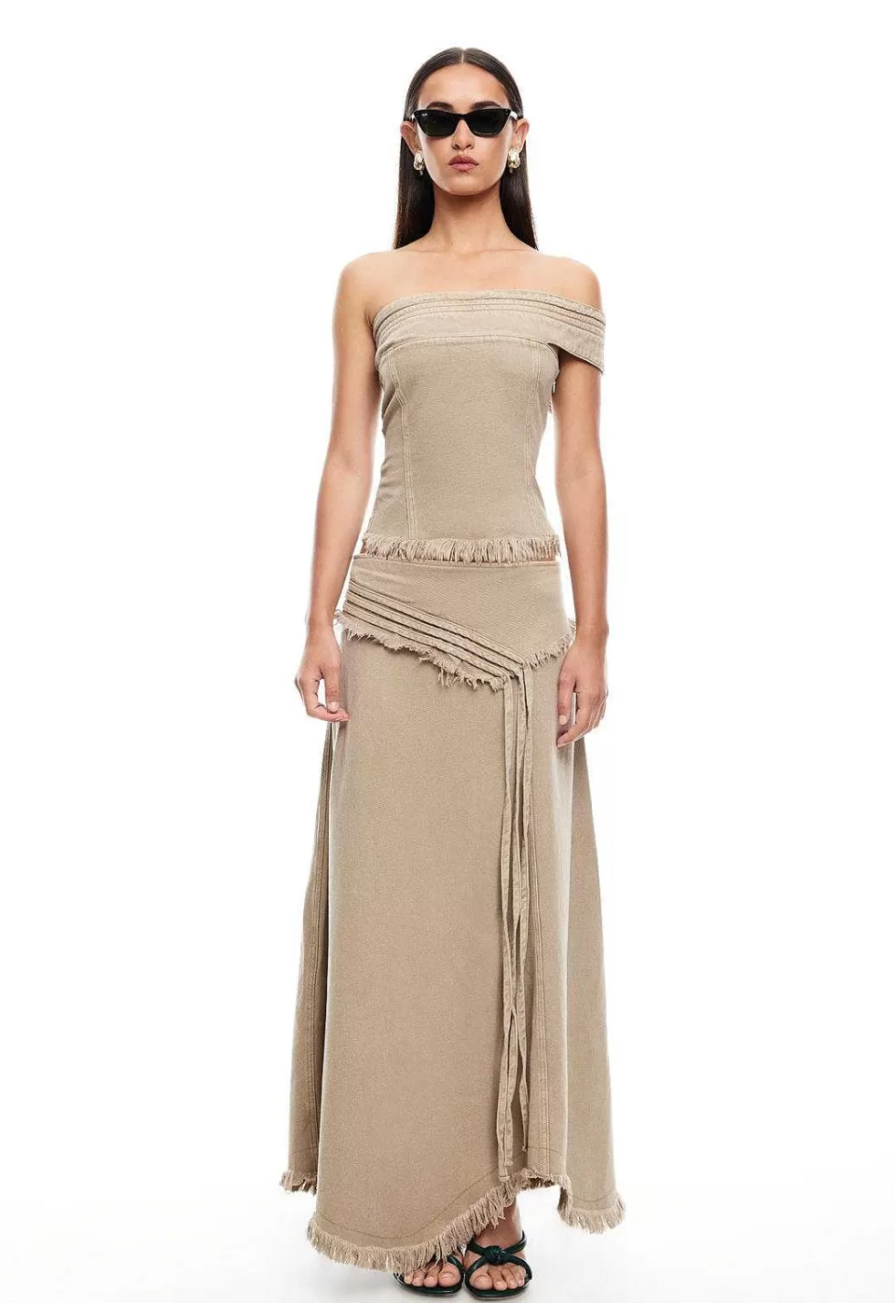 Falda Vaquera Elegante Lioness Madame - Diseño Exclusivo en Denim para Mujer | Moda Casual con Detalles Únicos