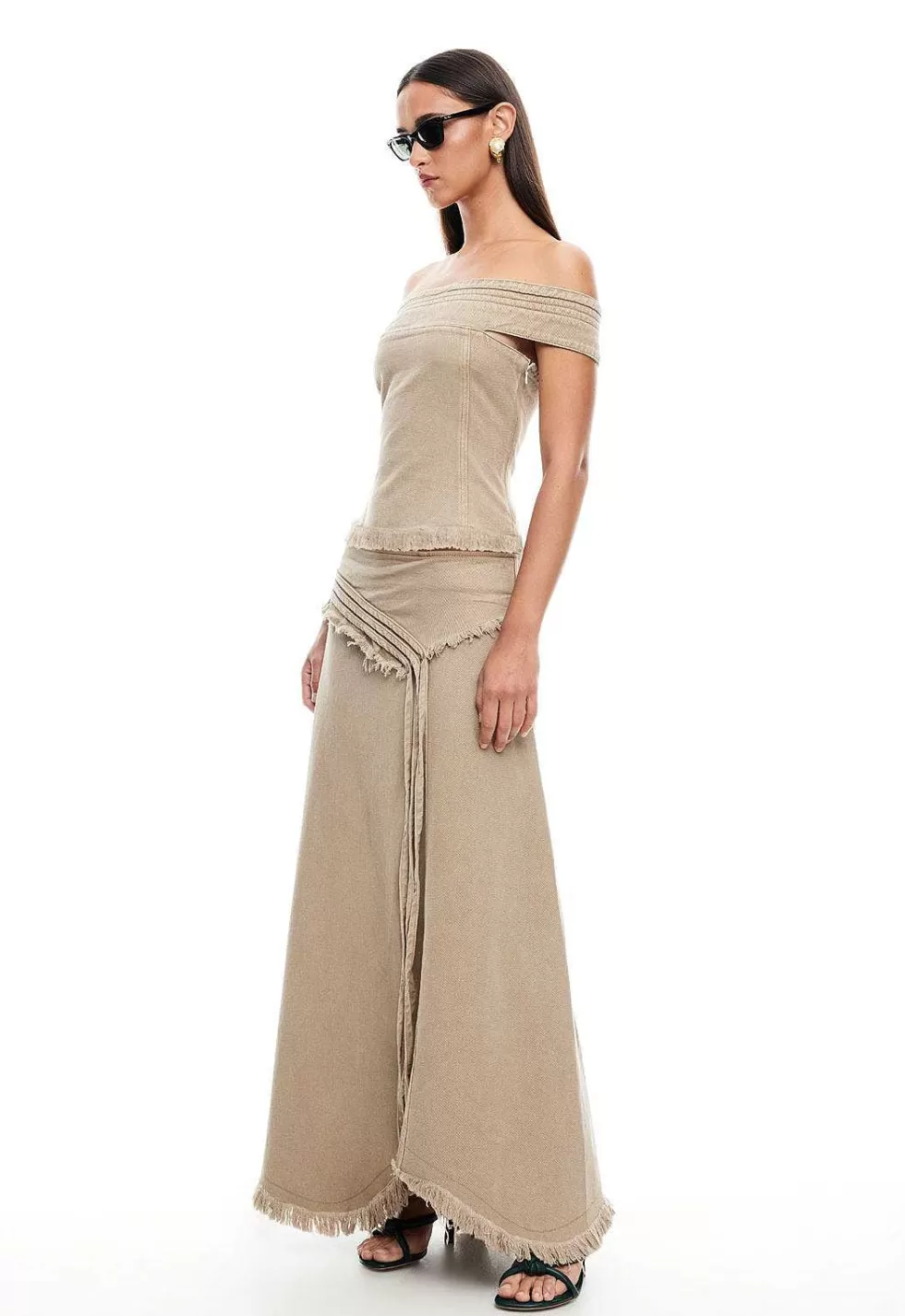 Falda Vaquera Elegante Lioness Madame - Diseño Exclusivo en Denim para Mujer | Moda Casual con Detalles Únicos