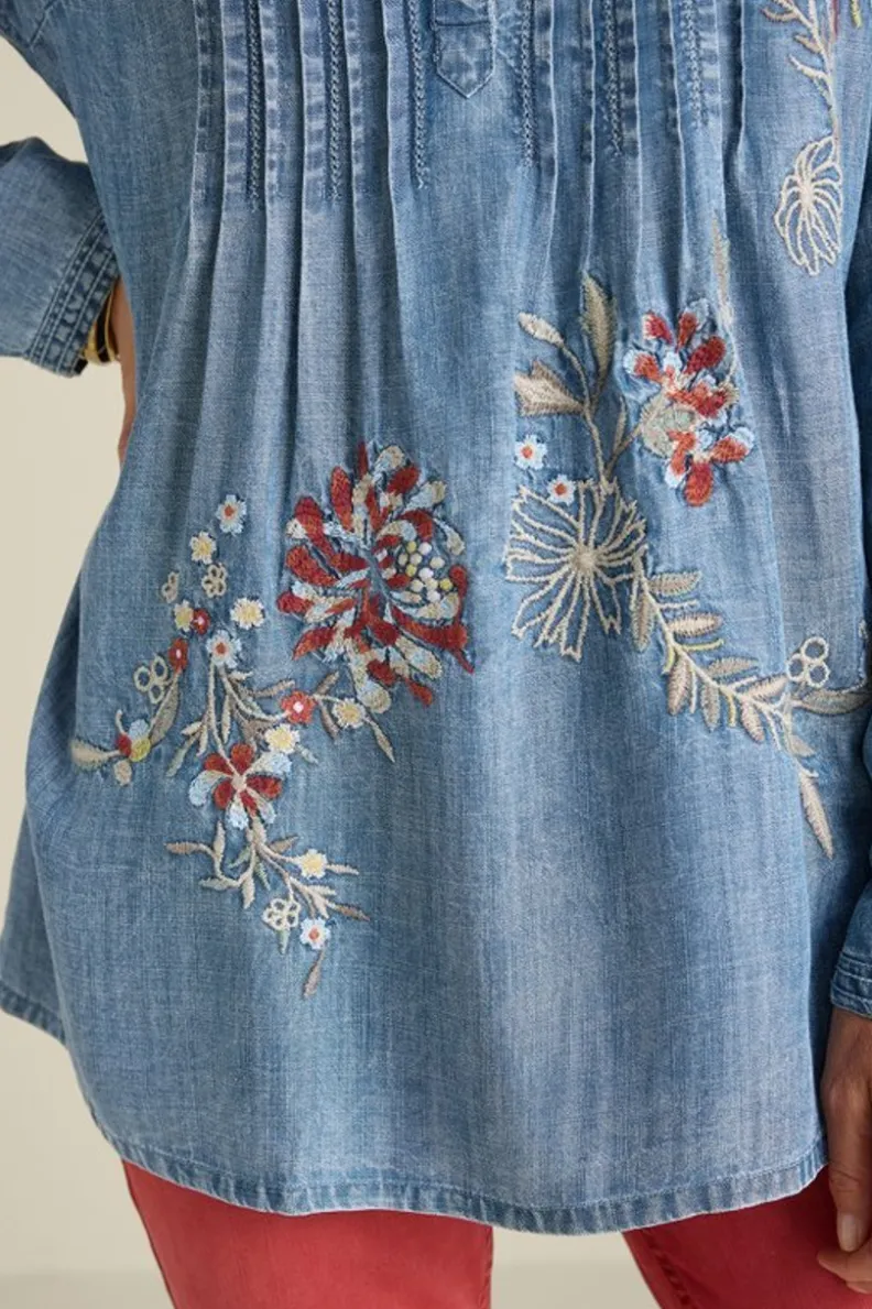 Blusa Casual Maddie en Tencel - Azul Medio Desgastado de Soft Surroundings