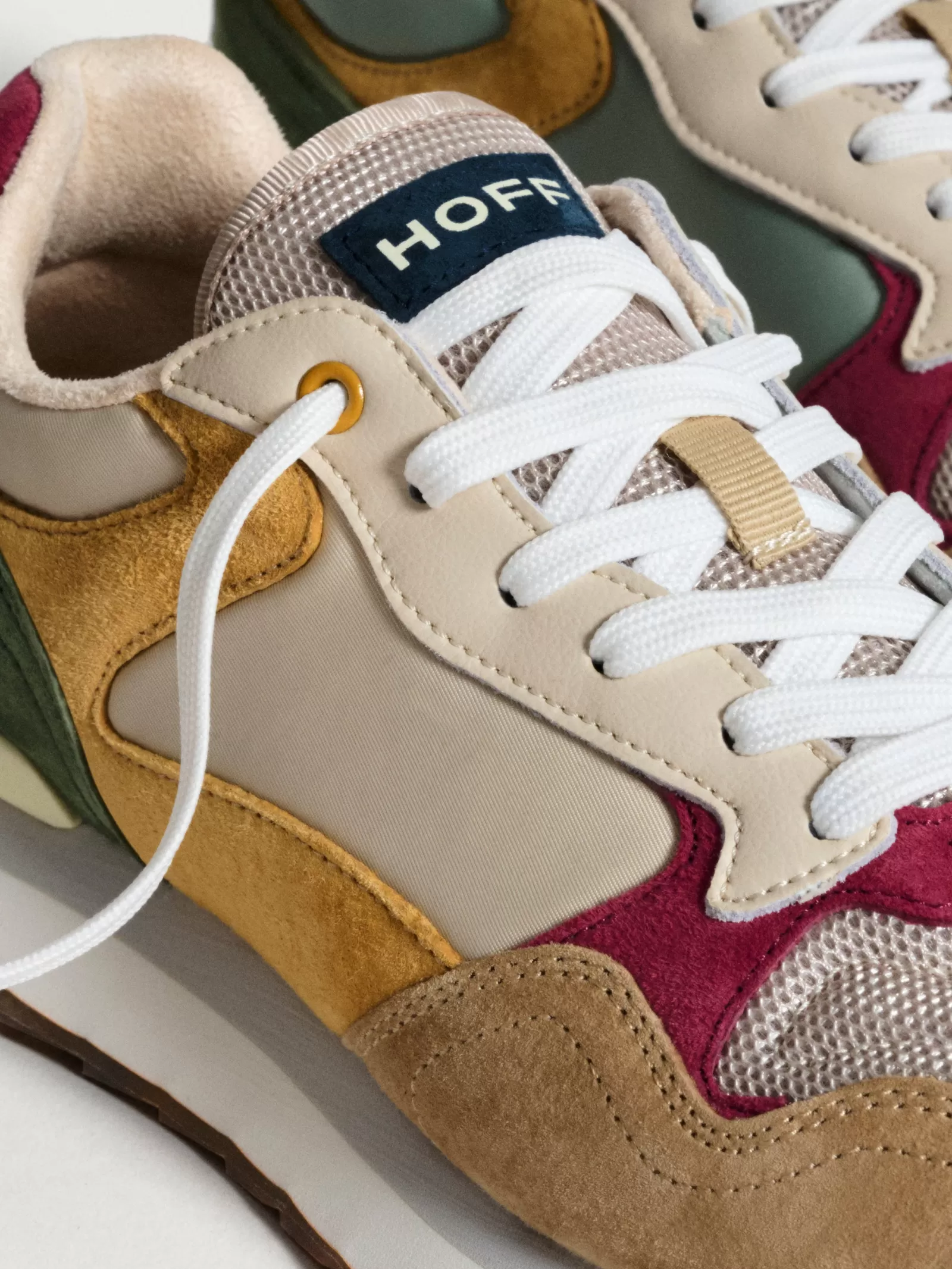 HOFF Zapatillas Hombre Madrid - Estilo Urbano en Tela Ligera
