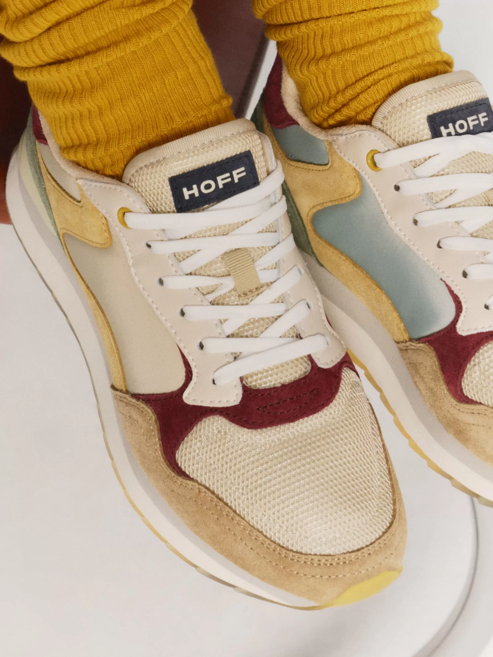Zapatillas Deportivas HOFF Madrid para Mujer - Diseño Cómodo y Moderno