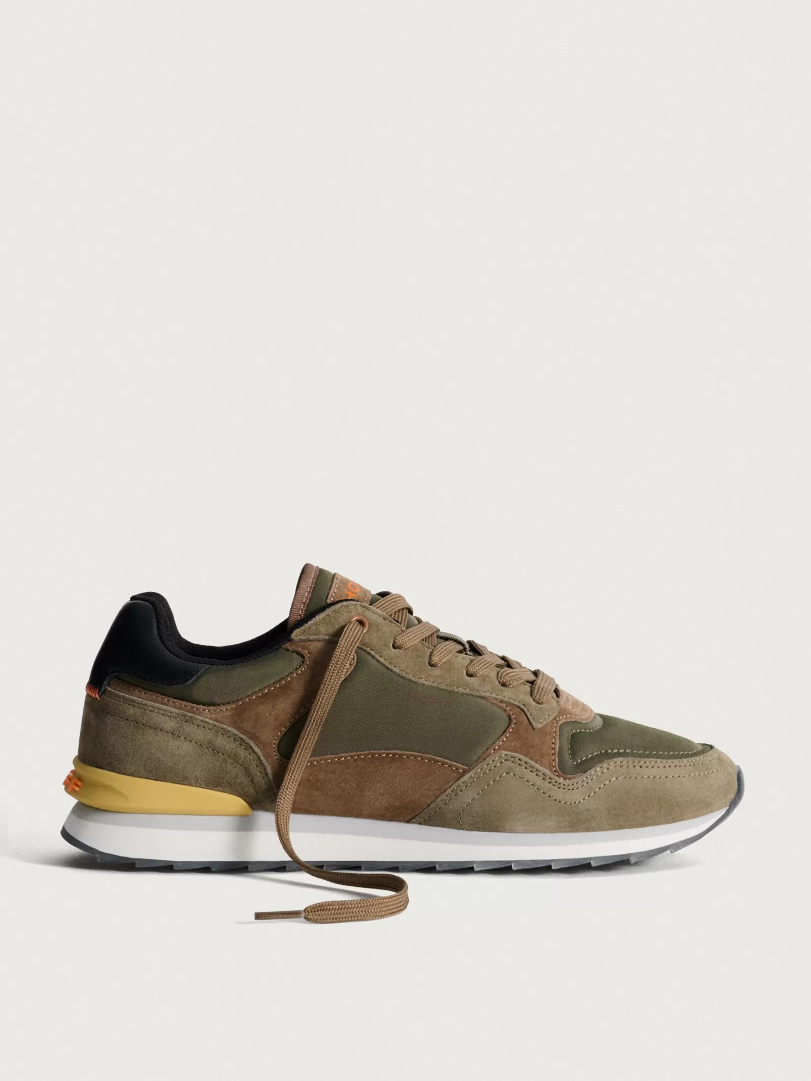 HOFF MARSEILLE - Zapatillas Urbanas para Hombre | Diseño Francés | Calzado Deportivo con Estilo Versátil