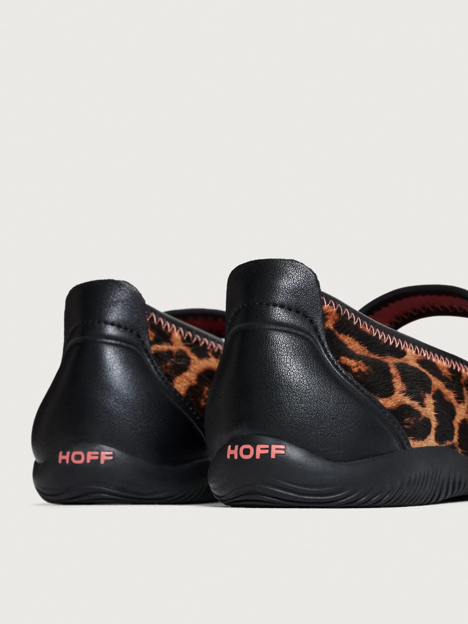 HOFF - Mary Jane Scala para Mujer: Zapatos Planos Cómodos con Estampado Exótico en Tono Tierra