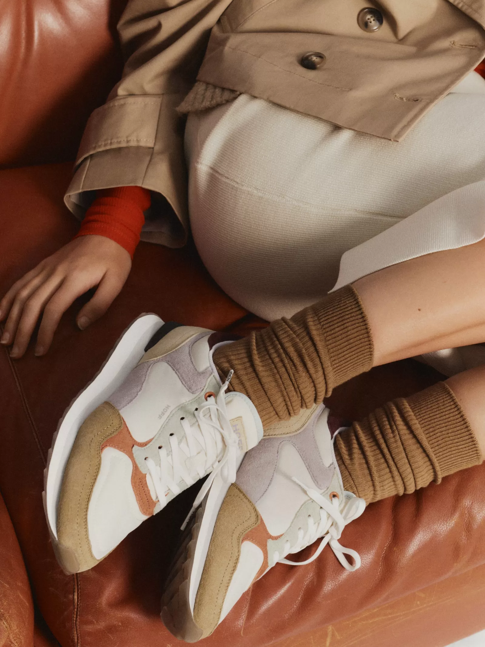 HOFF MATERA Zapatillas Deportivas Mujer - Estilo Urbano con Comodidad Elegante para Caminatas Diarias 

(Alternativa: Zapatillas Casuales HOFF MATERA para Mujer - Diseño Ligero y Moderno para Uso Diario en Temporada)