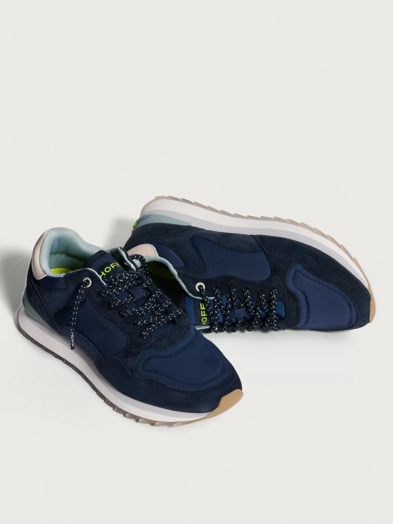 Zapatillas Deportivas HOFF MILANO para Mujer - Estilo Urbano y Confort Duradero, Colección Primavera-Verano 2024