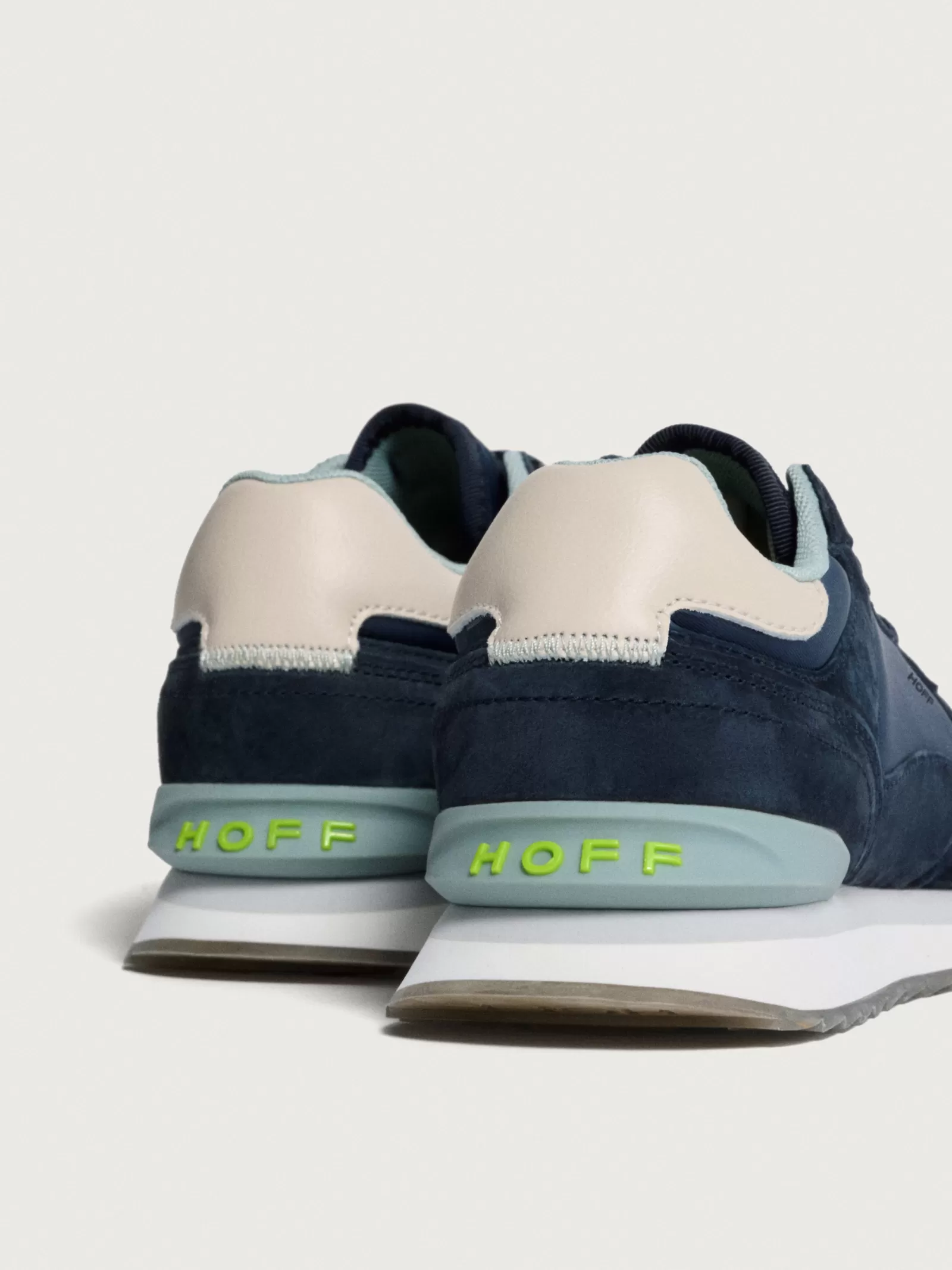 Zapatillas Deportivas HOFF MILANO para Mujer - Estilo Urbano y Confort Duradero, Colección Primavera-Verano 2024