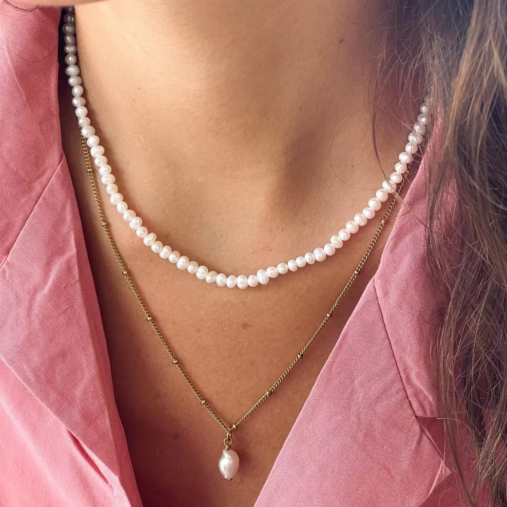 Collar de Perlas de Agua Dulce con Toque Elegante - Oferta Exclusiva Atolea ¡Sólo 24 Horas! 

(：，