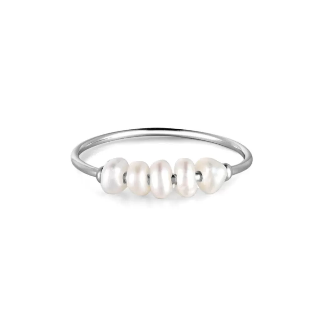 Anillo de Oro con Perlas Diminutas - Elegancia en Miniatura | Joyas Atolea