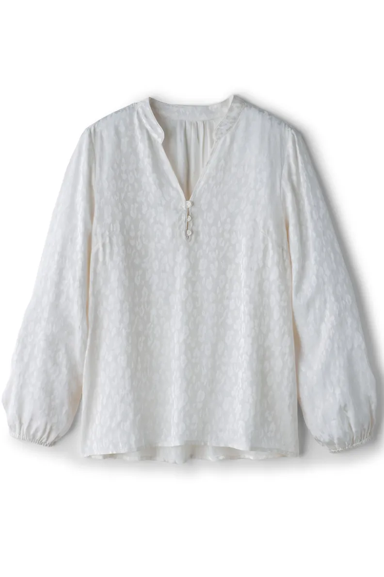 Elegante túnica Mirasol en tejido jacquard - tono marfil perlado suave | Colección exclusiva de Tops & Surroundings