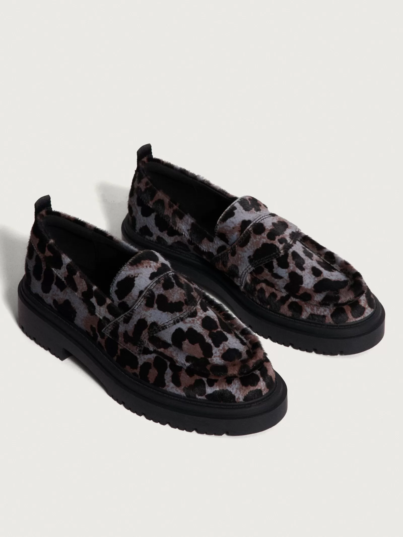 Zapatos Planos para Mujer HOFF School - Mocasín con Estampado Animal en Gris, Estilo Casual y Comodidad Garantizada
