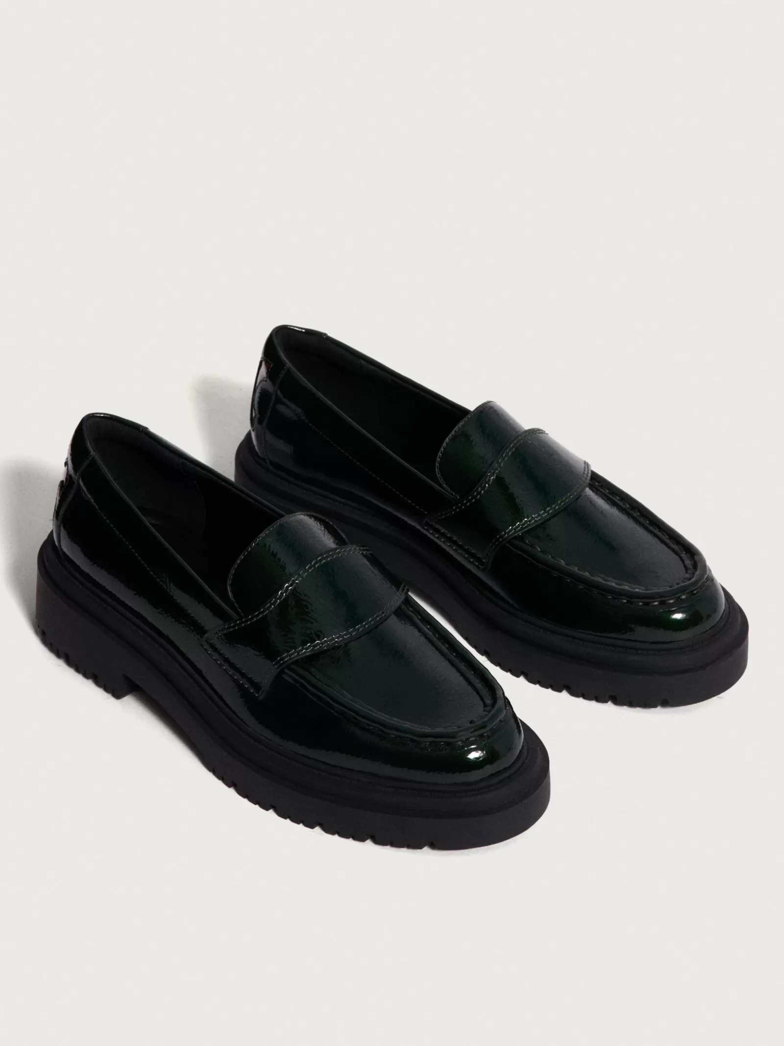 Zapatos Planos para Mujer - Mocasines HOFF en Tono Caqui, Estilo Clásico y Cómodos para el Día a Día