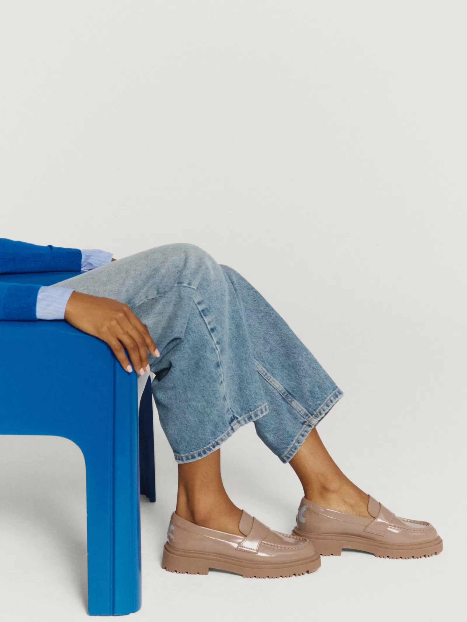 HOFF - Mocasines Escolares para Mujer | Zapatos Planos Cómodos con Estilo Urbano y Suela Flexible - Tallas Delicadas en Piel Suave