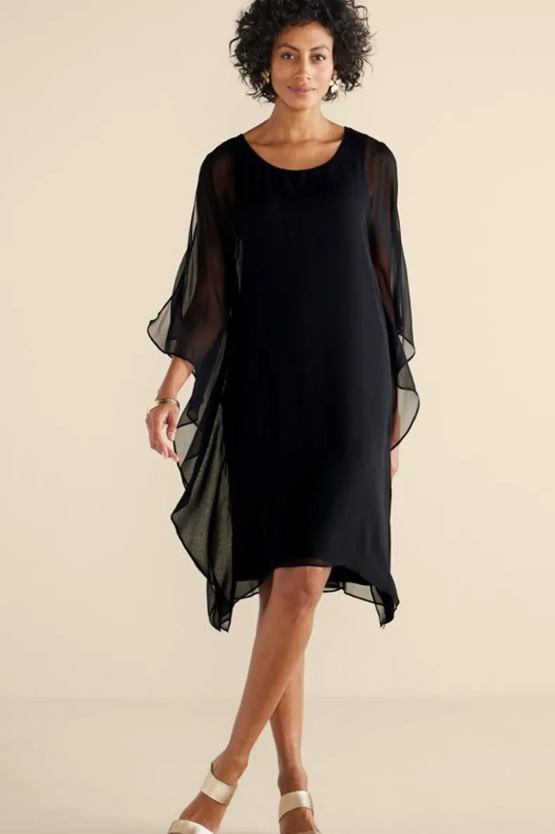Vestido Morlaix en seda negra - Elegancia suave para tu guardarropa 

(Alternativa 1: Vestido fluido de seda Morlaix en ébano - Sofisticación Soft Surroundings) 

(Alternativa 2: Modelo Morlaix en seda noche - Detalles fluidos de Soft Surroundings)