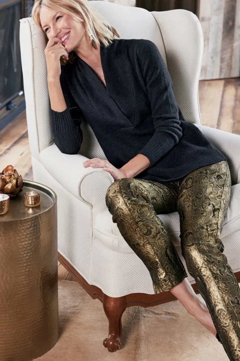 Pantalón Jacquard Nevina - Estampado Floral Dorado en Tejido Suave con Diseño Exclusivo