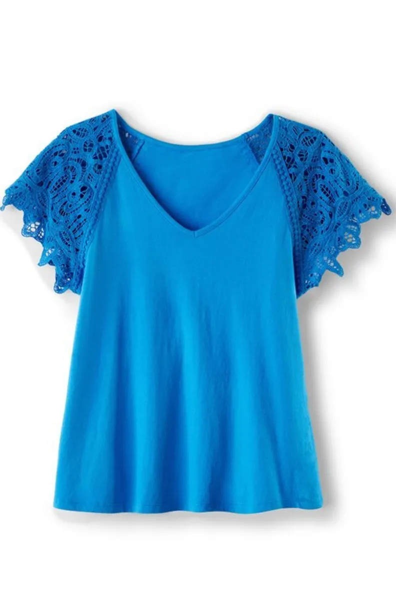 Camiseta Nikita con mangas de encaje en azul francés - Tops casuales de Soft Surroundings