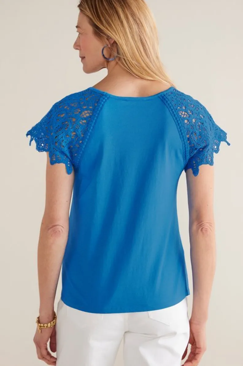 Camiseta Nikita con mangas de encaje en azul francés - Tops casuales de Soft Surroundings