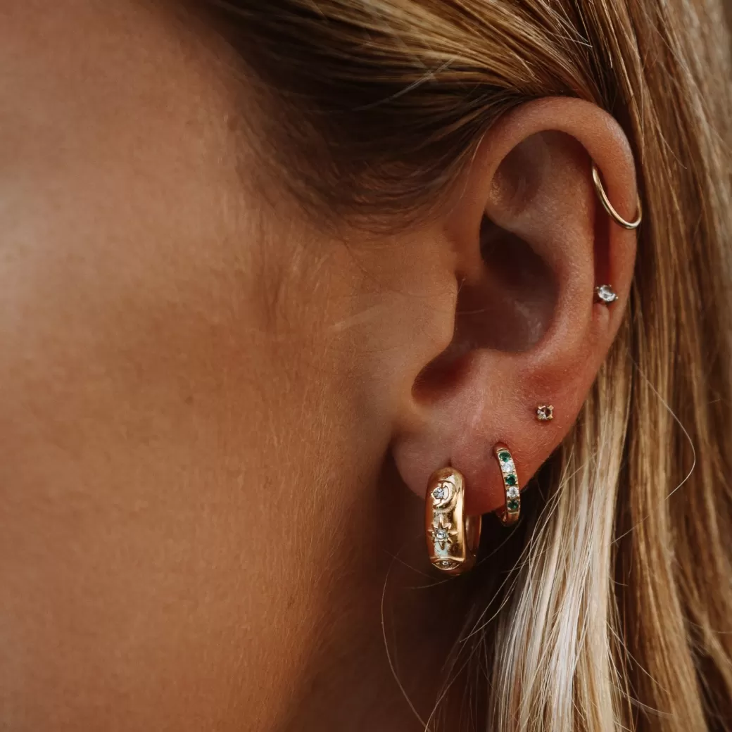 Aretes Bohemios en Verde Oasis - Joyería Atolea | Aros Circulares de Acero Quirúrgico, Elegancia Natural con Precio Accesible