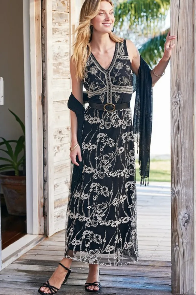 Vestido Olivia Largo en Negro - Elegancia Casual de Soft Surroundings