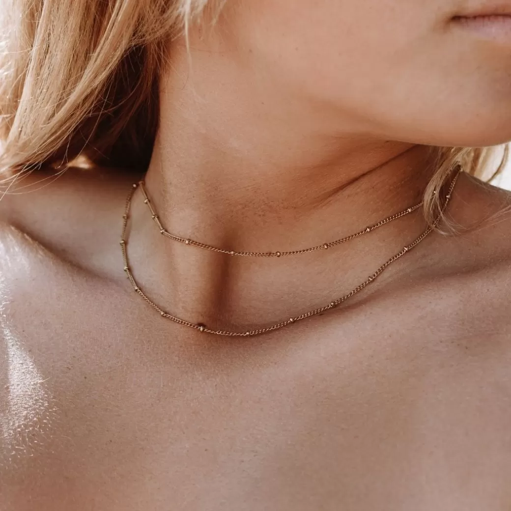 Collar Elegante Ornos con Capas Superpuestas | Joyería Atolea - Estilo Moderno y Precio Accesible