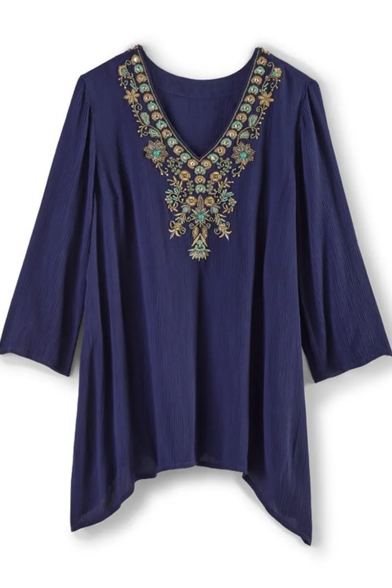 Sweater Paulina en Gasas Livianas - Otoño 2023 | Entornos Suaves Collection | Estilo Casual Elegante en Azul Marino - ¡Descubre la comodidad con diseños únicos!