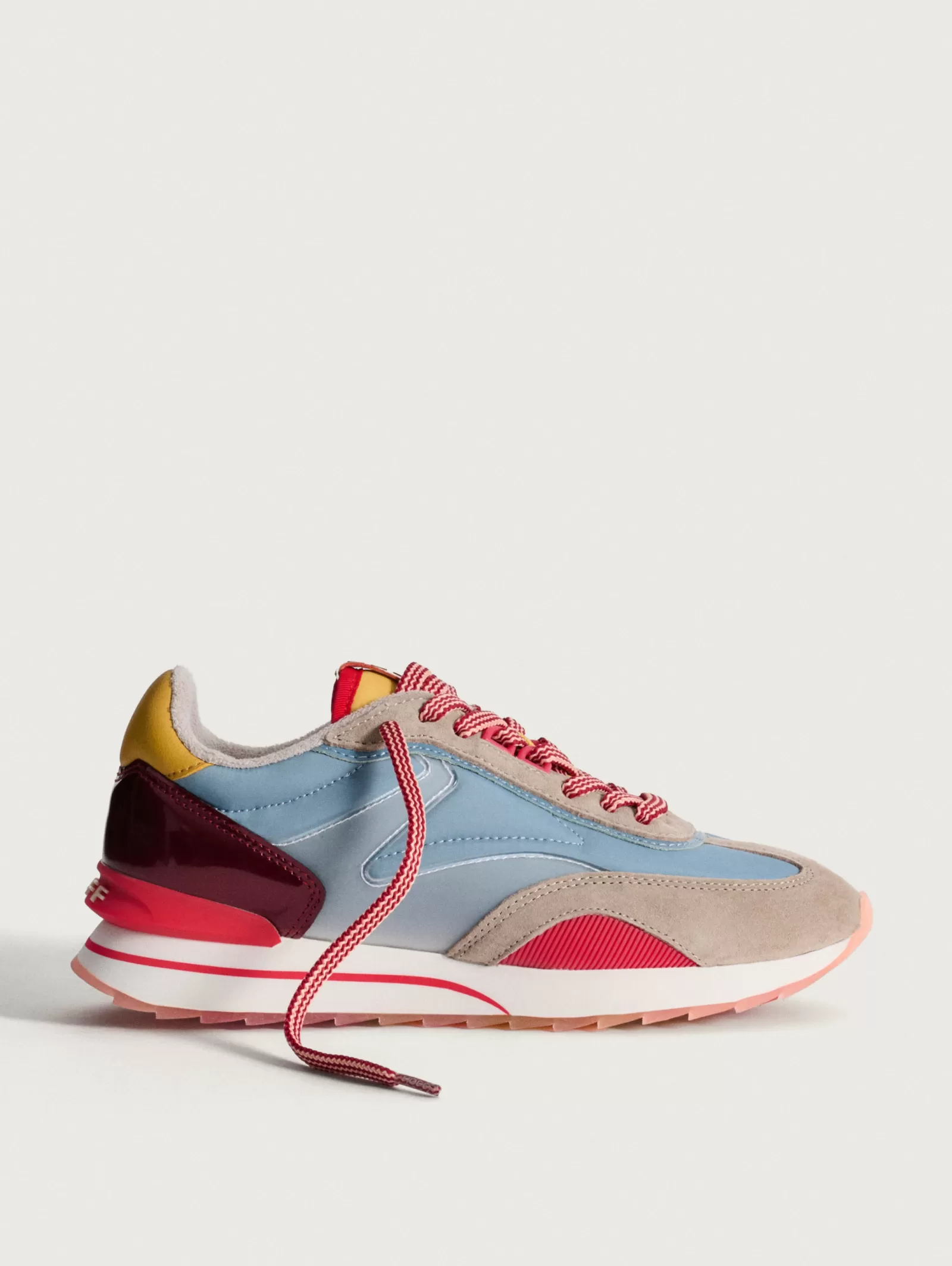 Zapatillas Deportivas HOFF Peony para Mujer - Estilo Fresco con Diseño Elegante y Comodidad Premium (Colección Primavera)
