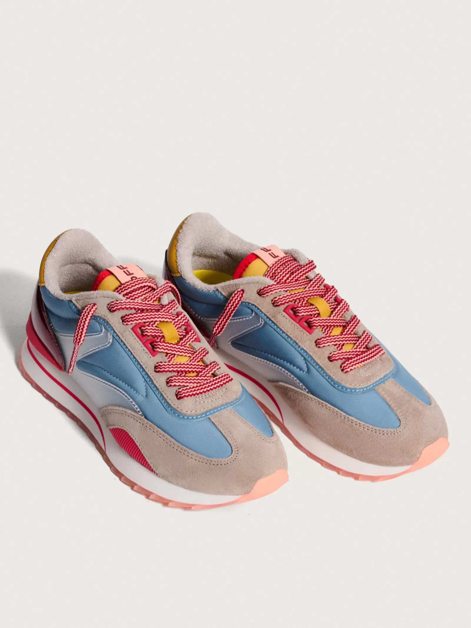 Zapatillas Deportivas HOFF Peony para Mujer - Estilo Fresco con Diseño Elegante y Comodidad Premium (Colección Primavera)