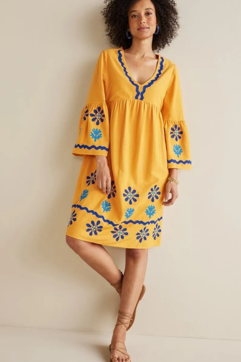 Vestido Corto Petra en Tono Oro Brillante - Elegancia Casual de Soft Surroundings